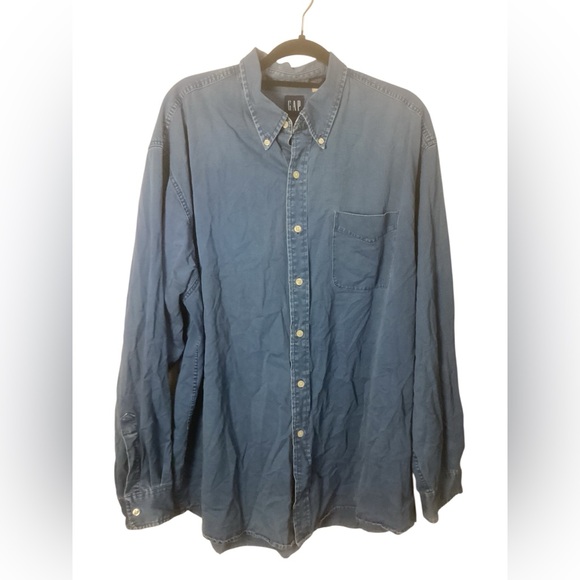 GAP Women’s Classic Blue Button-Down Shirt Size XL - Picture 6 of 6